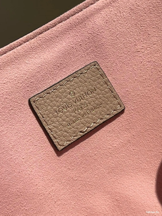 VUITTON LOCKME SHOPPER LOUIS 0307